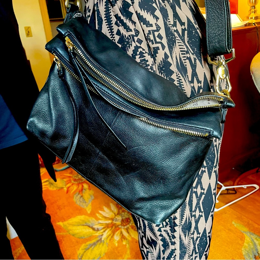 Margot lovely leather bag barely used